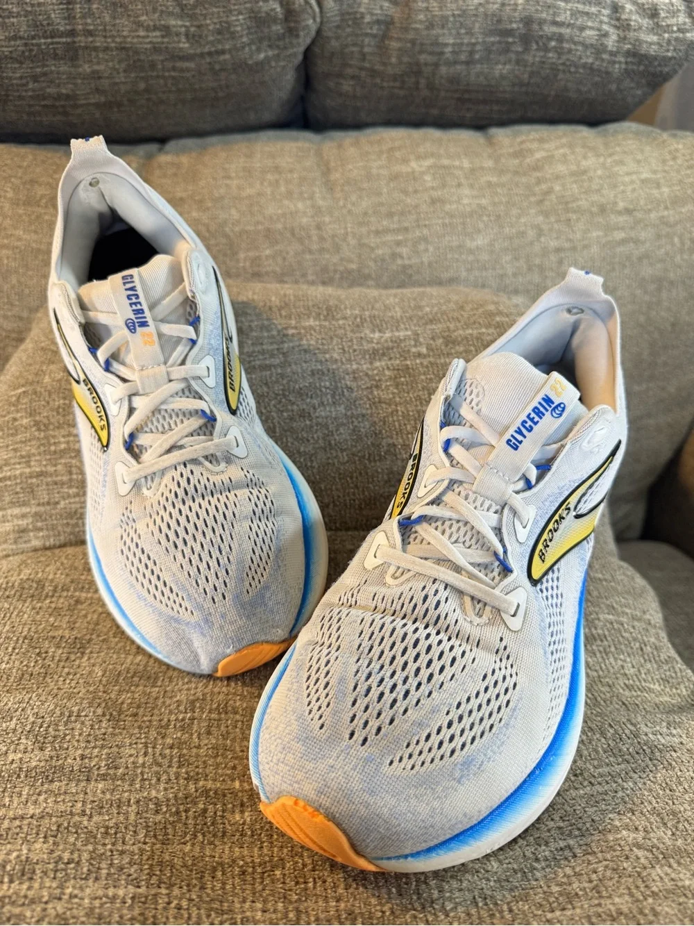 Brooks Glycerin 22 Men’s White Cobalt Orange Running Shoes 110445 D136 Size 11